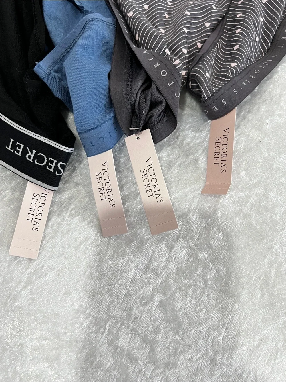 Victoria's Secret Lot Of Four Underwear Panties Brief Size X-Large Cotton Blend